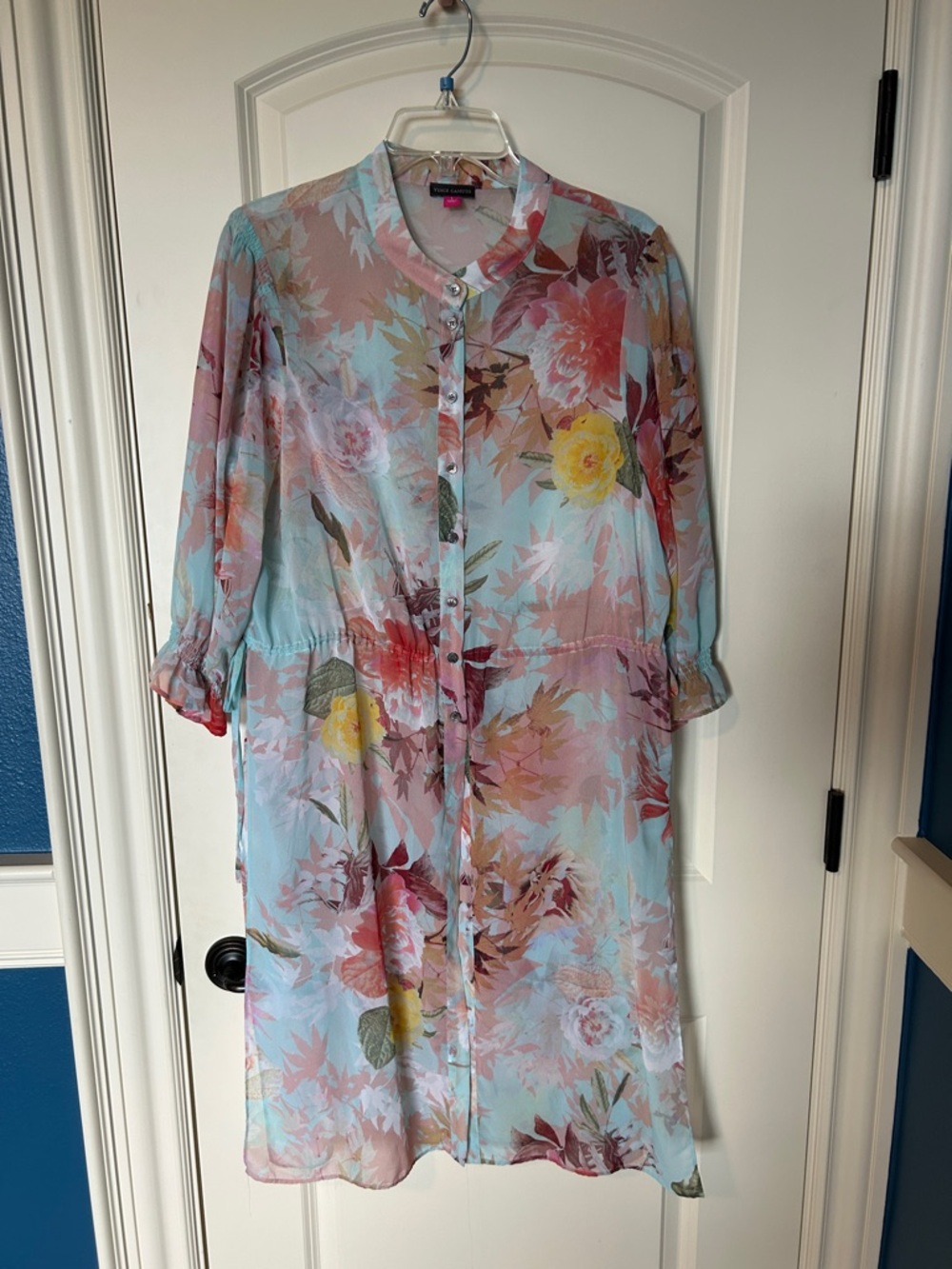Vince Camuto Pastel Floral Button-Front Tunic, NWT, L